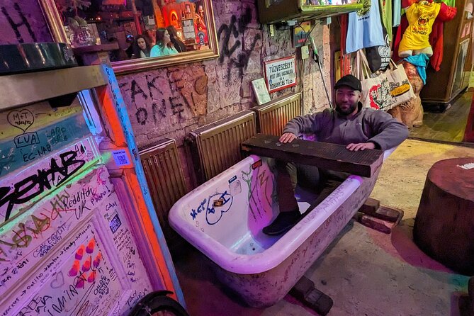 Budapest Vibe: Ruin Bars, Street Art and Culture Tour - Ruin Bars, Street Art, and Why This Mix Works in Budapest