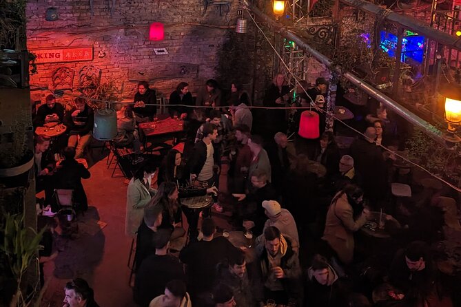 Budapest Vibe: Ruin Bars, Street Art and Culture Tour - Kolodko Maci Mimi Statues: The Little Characters You’ll Actually Seek