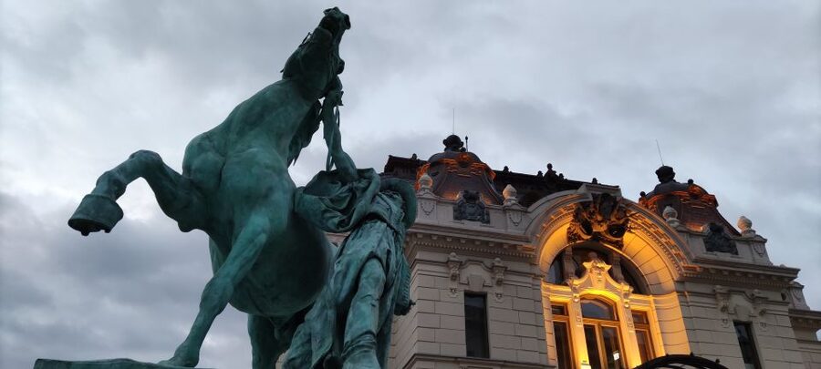 Budapest: Walking Tour in the Buda Castle District - Mary Magdalene Tower and Ruszwurm, the warm-up you’ll remember
