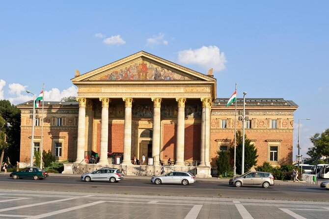 Budapest Walking Tour with Your Private Guide: 20+ Highlights - Key highlights that make this tour click