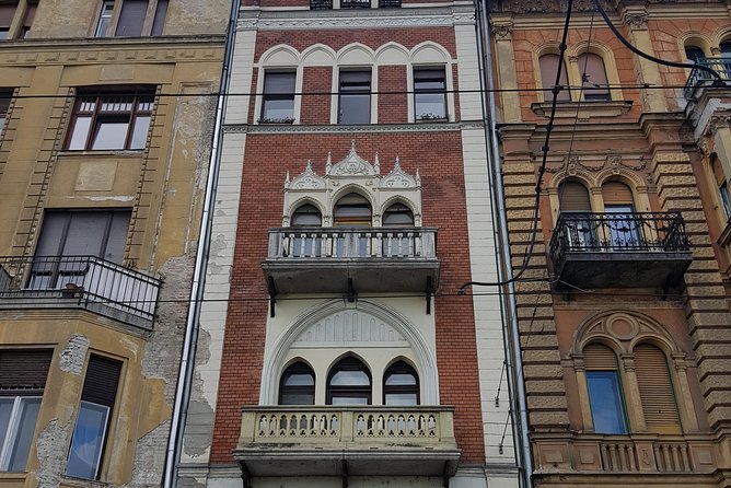 Budapest Walking Tour with Your Private Guide: 20+ Highlights - Central Market Hall: a langos break that fuels the rest of the day