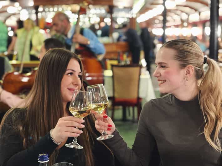 Budapest: Wine & Dine Cruise on the Danube - Cruise views in order: Liberty Statue to Margaret Bridge