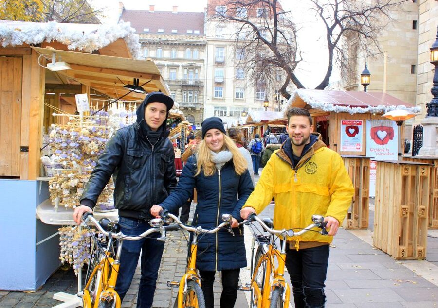 Budapest ❤️Winter Bike Tour with Coffee Stop❤️ - Winter Biking in Budapest: Easy Riding, Big Sights