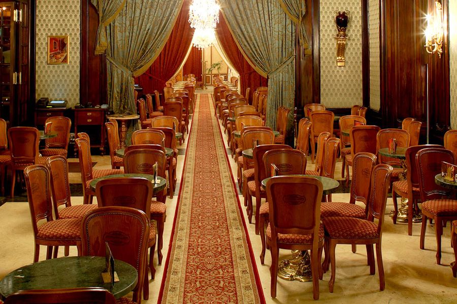 Café Wandering: An Excursion through Budapest’s Belle Epoque - Budapest Belle Epoque, Café Culture, and Architecture in One 3-Hour Loop