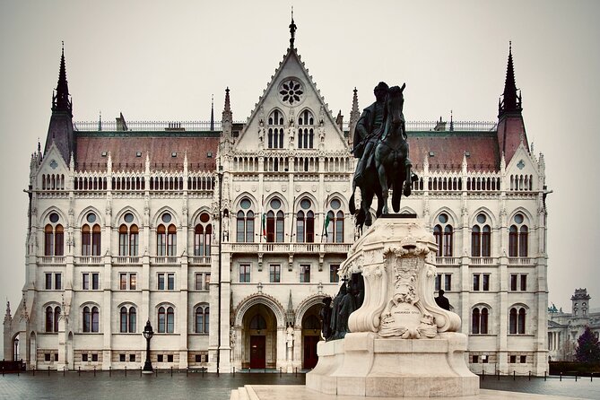 Capital Budapest - Half Day Private Tour (4hr) - Why this half-day route feels efficient (without feeling rushed)