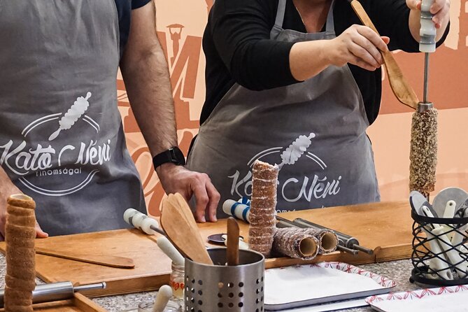 Chimney Cake Workshop Budapest Downtown - Kürtőskalács Class - Finding the Workshop at Kató Néni Finomságai Downtown