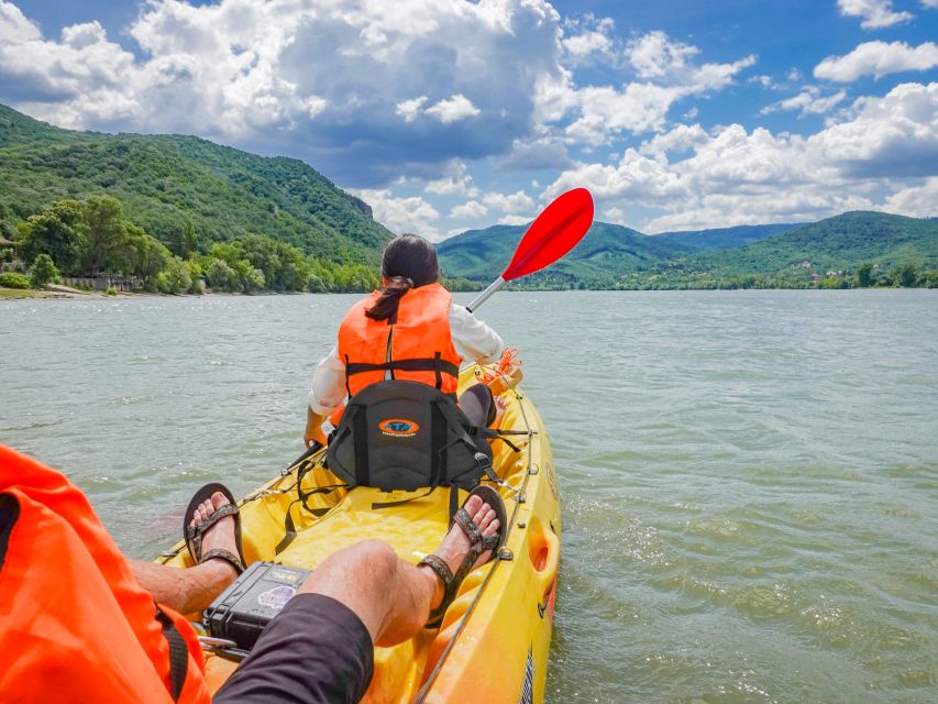 Danube Bend Hiking and Kayaking Adventure - A Break for Snacks and River-Bank Beverages