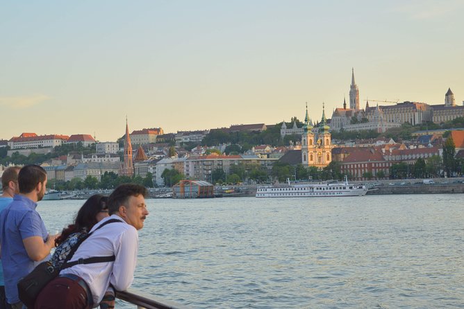 Daytime and Sunset Cruise on the Danube with Drink Options - Onboard Comfort, Music, and the Landmark Story