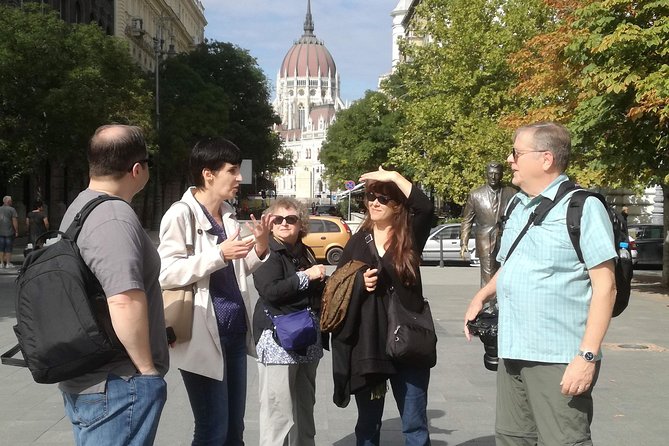 Downtown Pest Walking Tour - Heroes’ Square: reading the national story in statues