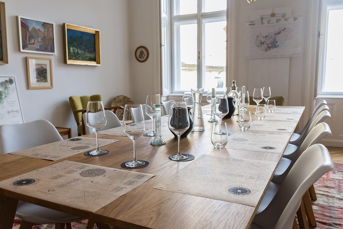 Explore Hungary's great wines in an intimate, casual tasting - The sommelier flight of 7 Hungarian wines by region