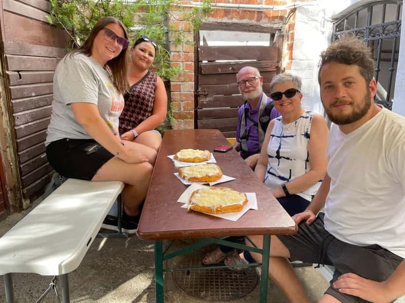 From Budapest: Szentendre Day Trip with Street Food - Key highlights you will feel right away