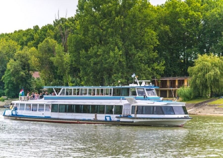 From Budapest: Szentendre Half-Day Tour - Boat return on Fri-Sun, bus return on Tuesdays, pick the right day