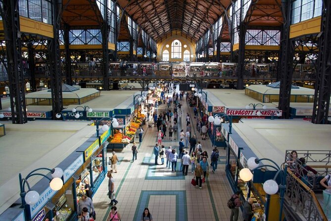 Gourmet Market Walk at the Great Market Hall of Budapest - Meeting points at the exact right entrances (and why it matters)