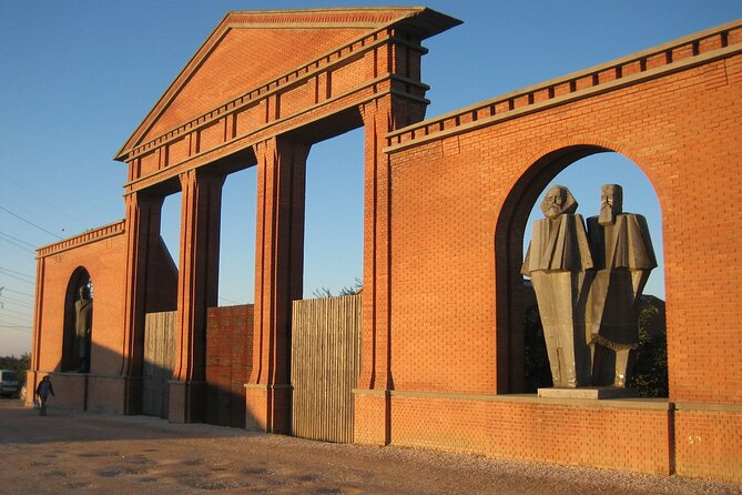 Guided Tour with Admission in Memento Park - Key highlights worth your time