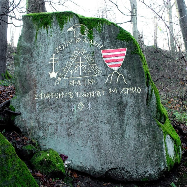 Hike to Spiritual Sites Near Budapest - Roger viewpoint and Mary’s Way: where the views reset your brain