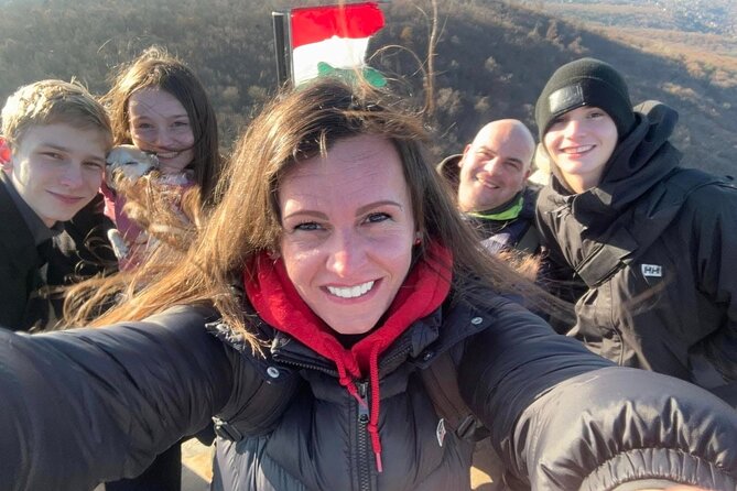 Hiking + Chairlift ride + viewpoints in Budapest - A half-day in Budapest that starts with a chairlift