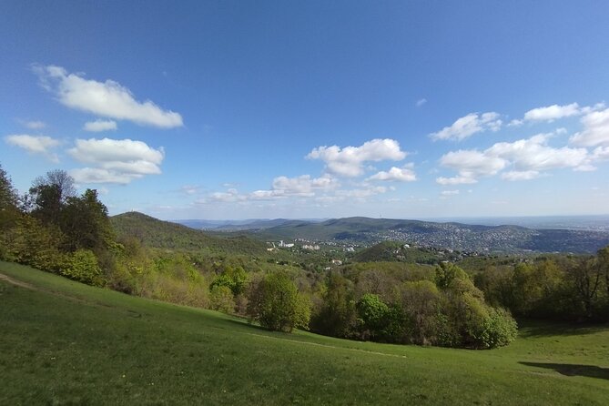 Hiking in Budapest - How the tour feels as a small-group experience (max 10)