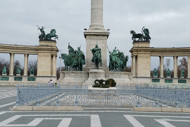 Historical and Cultural Guided Tour of Budapest - The Jewish Quarter and the weight of the past in a real neighborhood