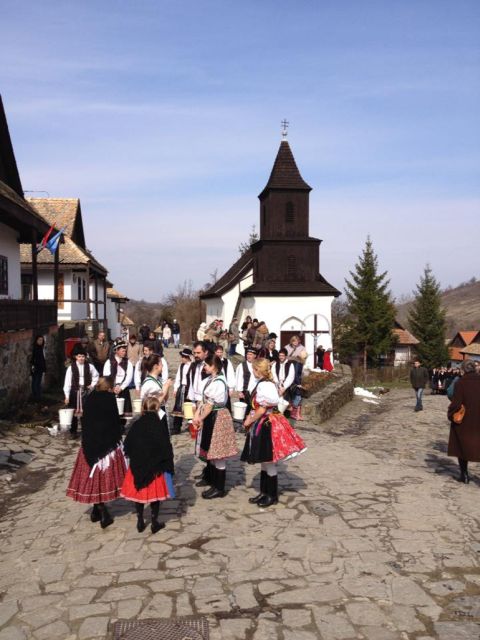 Hollókő Ethnographic Village: Day Tour from Budapest - Lunch in the Palóc way: staying fueled for 8 hours