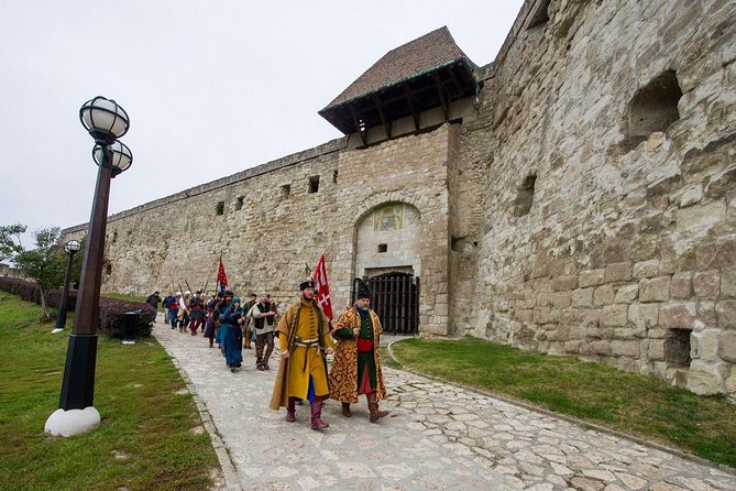 HOLLÓKŐ UNESCO World Heritage site + Eger Castle Private guided tour - Why Hollókő and Eger make a great combo