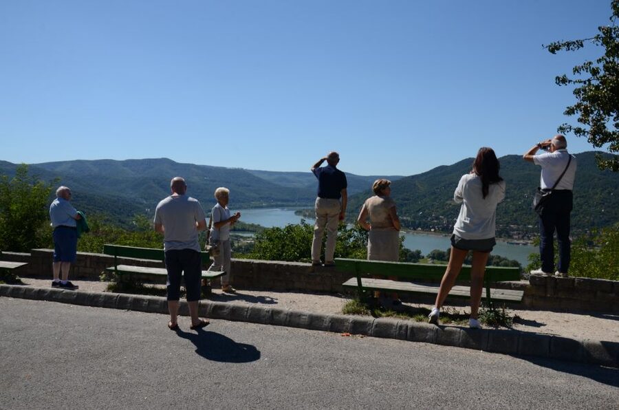 Hungary: Full-Day Private Danube Bend Tour - Visegrád Hill Viewpoints: Former Power, Modern Photo Angles