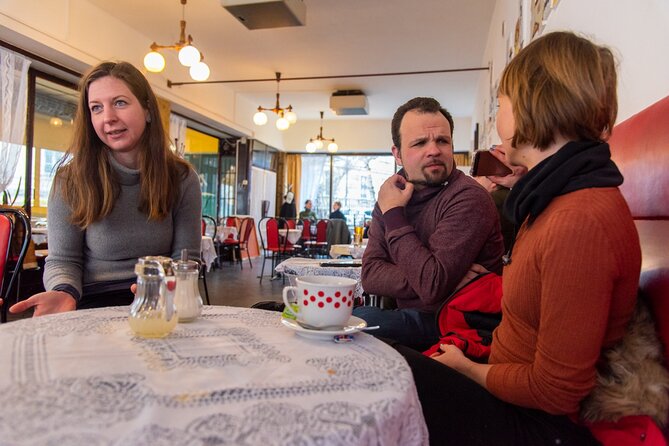 Hungary today: a no-taboo conversation - The real flow: intro facts, then your questions