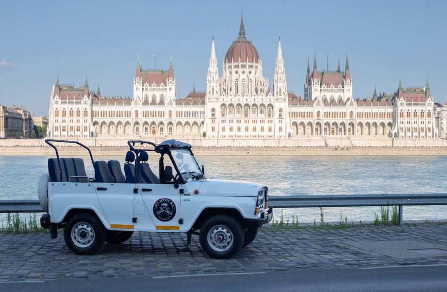 Iconic Budapest tour with Classic Russian Jeep and G-Wagon - Key things that make this tour worth your time