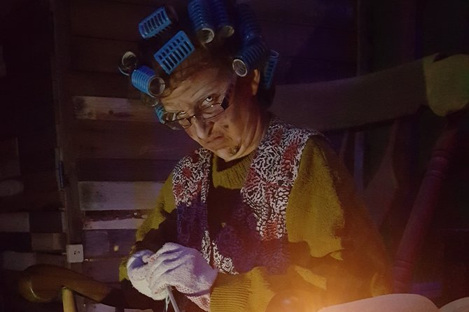 Nightmare in Budapest Interactive Horror Experience - How the show pulls you in: tasks, bargaining, and running for your life