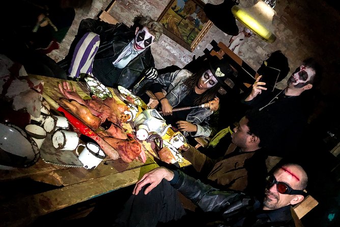 Nightmare in Budapest Interactive Horror Experience - The acting and scare design you feel in the dark
