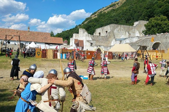 Private Guided Tour to Szentendre & Visegrád Castle (Danube Bend) - Visegrád Citadel: medieval king residence and the Danube Bend view you remember