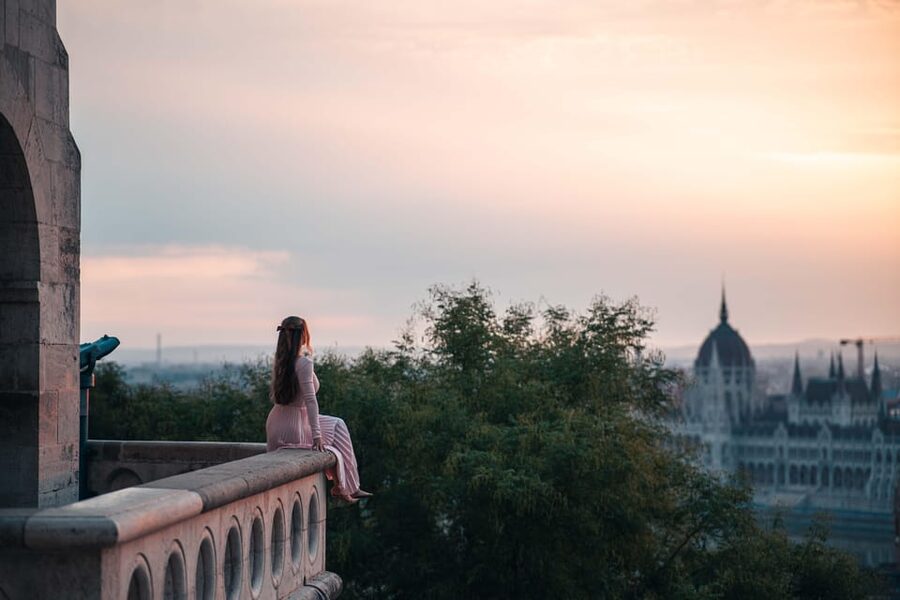 Private photography photo session at Fisherman Bastion - Price and value: why $45 can make sense