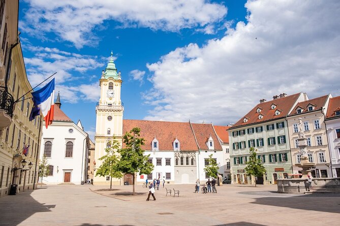Private Tour from Budapest to Prague Sightseeing - Key Points at a Glance