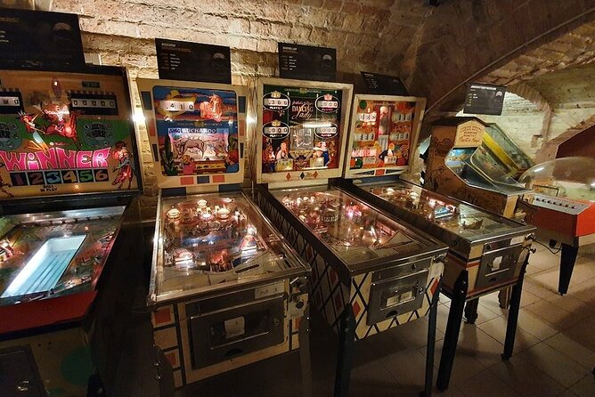 Skip the Line: Budapest Pinball Museum Admission Ticket - Crowds and How to Avoid the Worst Timing