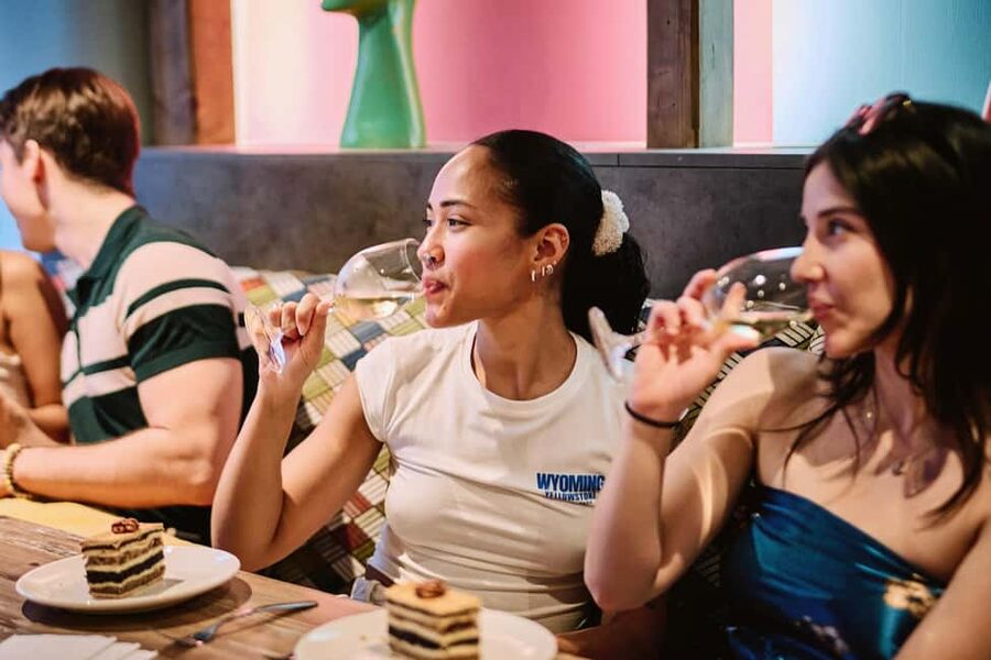 Tipsy Guided Food Tour with Drinks Included in Budapest - The sit-down phase: nokedli dumplings and Flódni in proper comfort mode