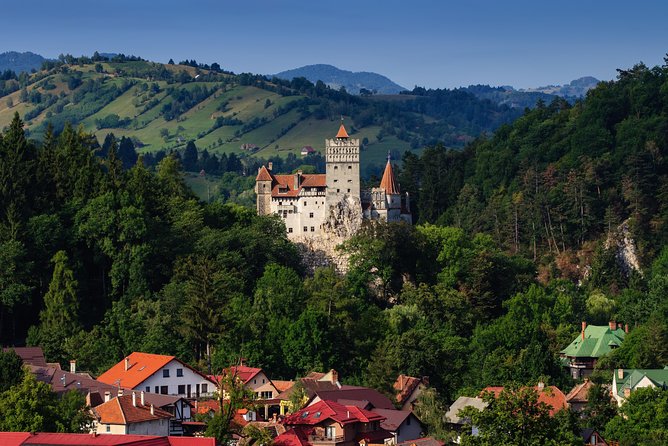 Transylvania Tour from Budapest to Bucharest: 4 days - Day 1 in Arad and Timisoara: Architecture Stops That Set the Tone