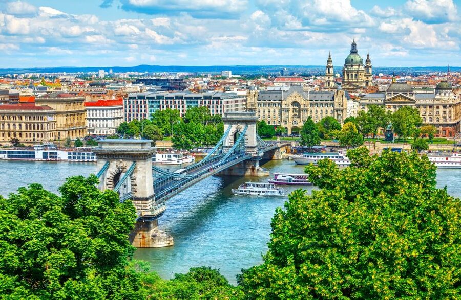 Vienna: Budapest Day Trip - The Highlights I’d Use to Sell This Day Trip